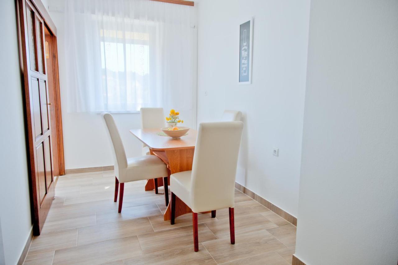 Apartment Karolina - Green Oasis Póla Kültér fotó