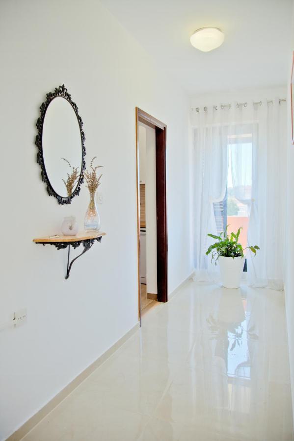 Apartment Karolina - Green Oasis Póla Kültér fotó